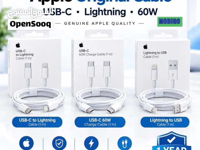 APPLE CHARGER AND CABLES