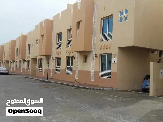 شقق نظاميه للايجار داخل كمباوند بالمطار القديم بدون عموله