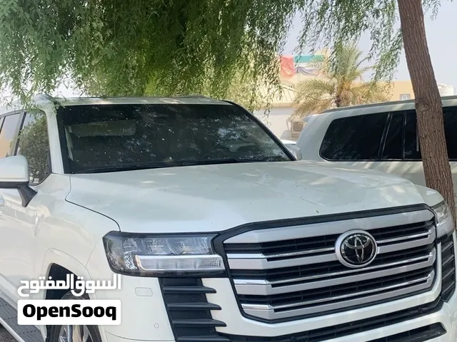 Used Toyota Land Cruiser in Abu Dhabi