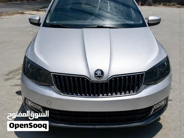 سكودا فابيه 2017 ترخيص تامين طويل جير عادي مطور 1200 تيربو
