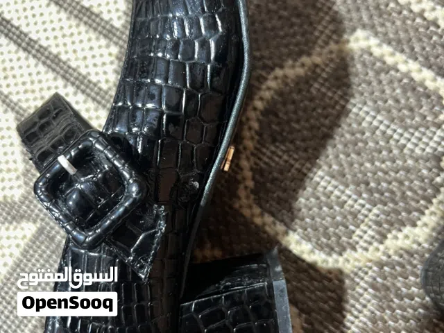 سكربينا كعب وسط