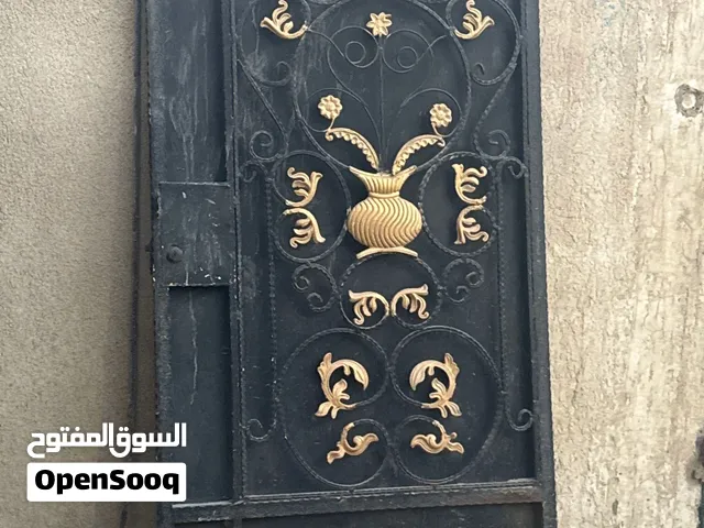 باب خارجي حديد استعمال نضيف خاص للتواصل