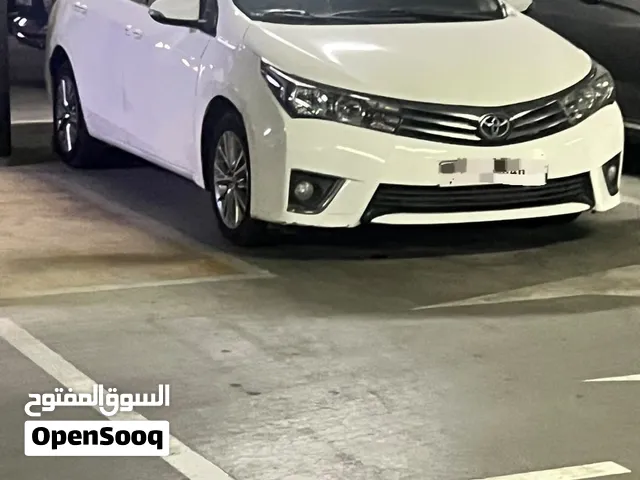 كورولا 2015 بحاله جيده جدا