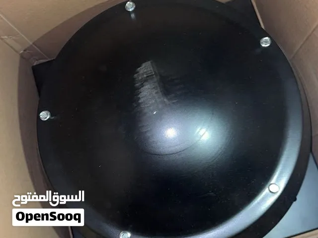 الكبيره ع 600 و الصغيره ع 300