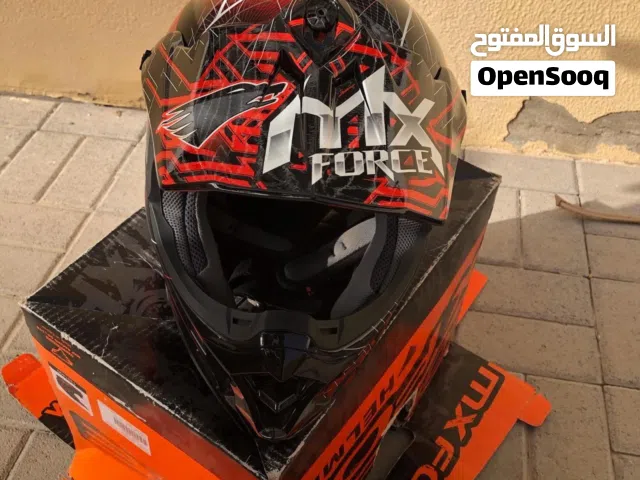 خوذة مكس فورس جديده للبيع فقط على 300 درهم .. 2XL
