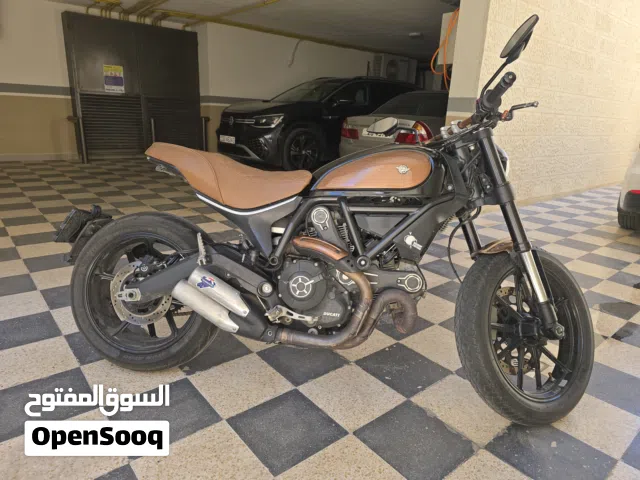 Ducati Scrambler 800 - دراجة دوكاتي سكرامبلر