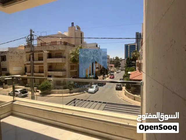 شقة فاخرة للبيع في أم أذينة - قرب سوق الذهب طابق اول 150م تشطيب سوبر ديلوكس لم تسكن