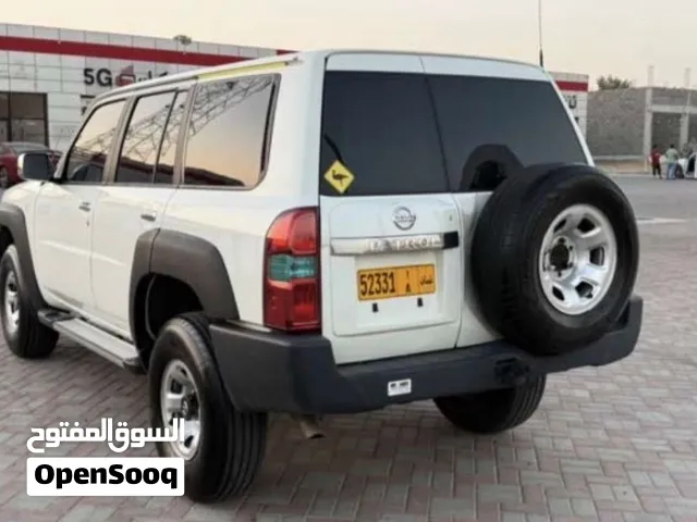 نيسان 2006