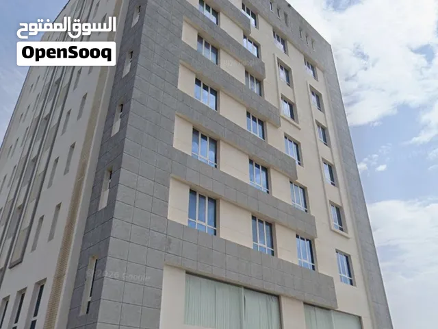 للبيع مبنى سكني تجاري في مسقط منطقة غلا