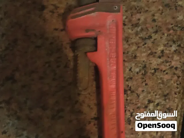 مفتاح انجليزي صناعة اسباني