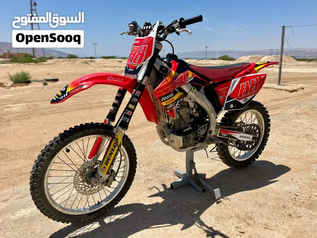 Legendary Honda CRF 450R