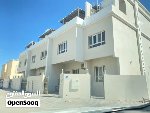 غرف للموظفات والعوئل الصغيرة والشباب