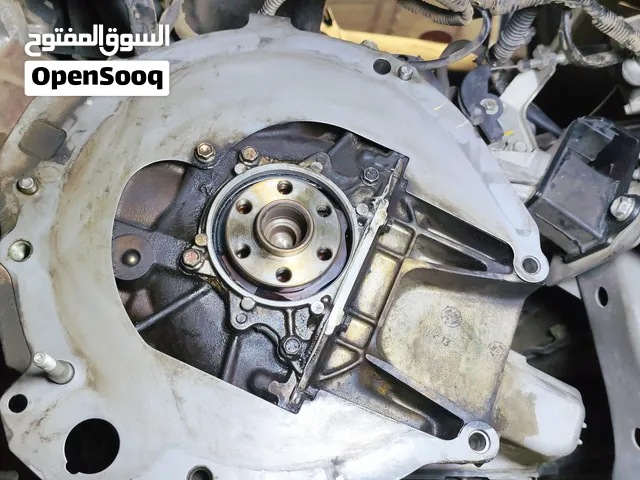 مكانيكي سيارات محترف