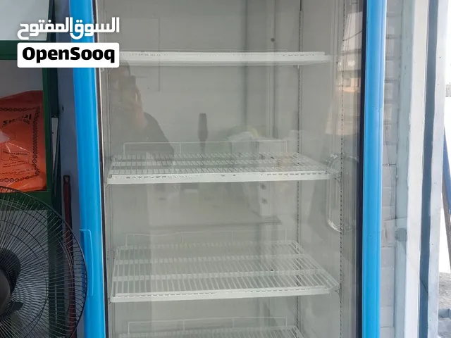 ثلاجات مستخدمة نظيفة للبيع.