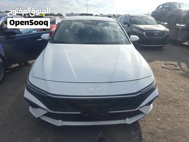 Used Hyundai Elantra in Amman