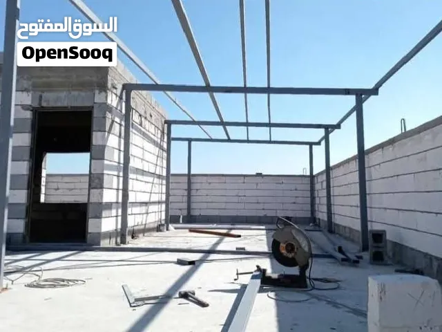 الحداد علي  نعمل-سقائف- أبواب - شبابيك  دروجه - محجرات-  جملونات- كرفانات -كتايب- فريمات- جرج