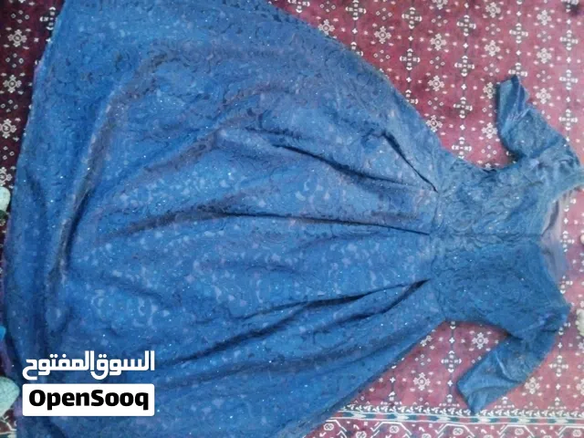 فساتين سهرة  احجام كبيرة شبه جداد