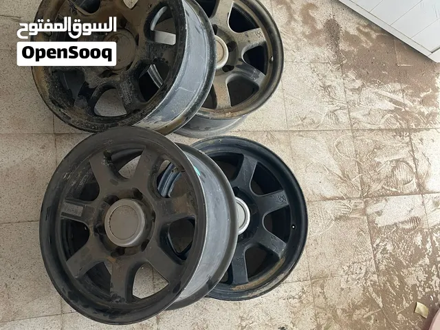 للبيع رنجات 4 حبات نظاف