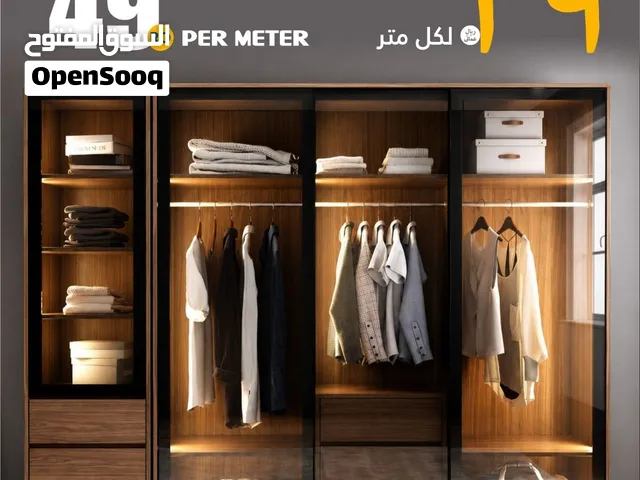 خزائن مصممة خصيصاً بأسعار لا تُنافس. Custom-designed cabinets at unbeatable prices.