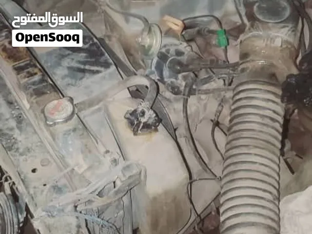 كرسيدا 86بضاعه جير عادي اربعه بستون مكينه واسبيت على الشرط جرم وكاله كفرات جدد شغال قرعه مجمرك مرقم