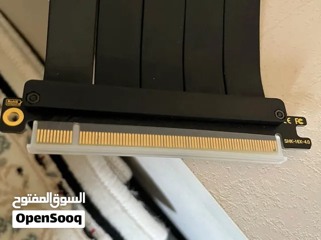 PCIe 4.0 Vertical GPU Mount / Riser Cable