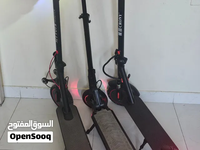 سكوترات امريكيه مستخدمه اقل من 3 شهور وسرعتهم فوق 40  مسافتهم 35 كيلو