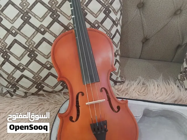 كمان Angel مقاس كامل 4/4 بحالة ممتازة مع الحقيبة والقوس للبيع