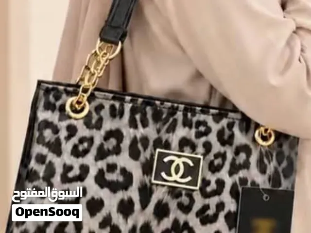 حقائب نسائيه ومدرسة بجودة عالية جملة وقطاعى