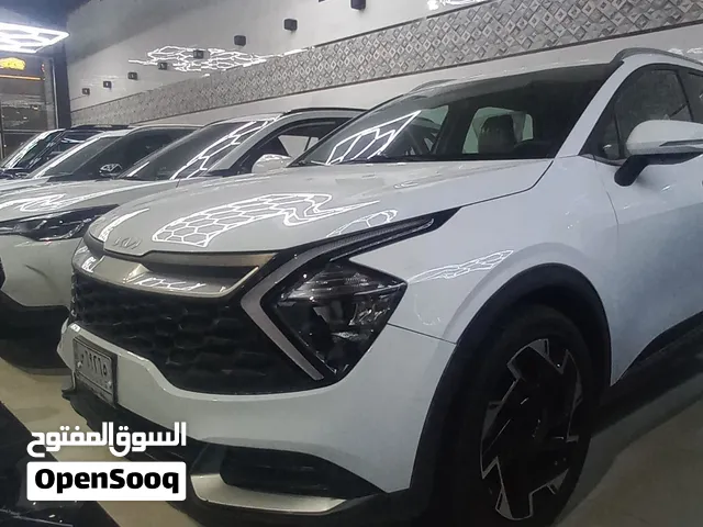 كيا سبورتج سيارة وارد خليجي وكالة مواصفات عادية تحتوي على بارد في الجاملغ لمعرفة السعر .....