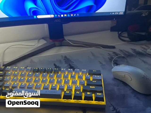 ماوس وكيبورد للبيع ارخص سعر ف السوق التواصل فقط واتس ومعاهم هديه كي كابس واضاءه ع شكل طياره وشييييل