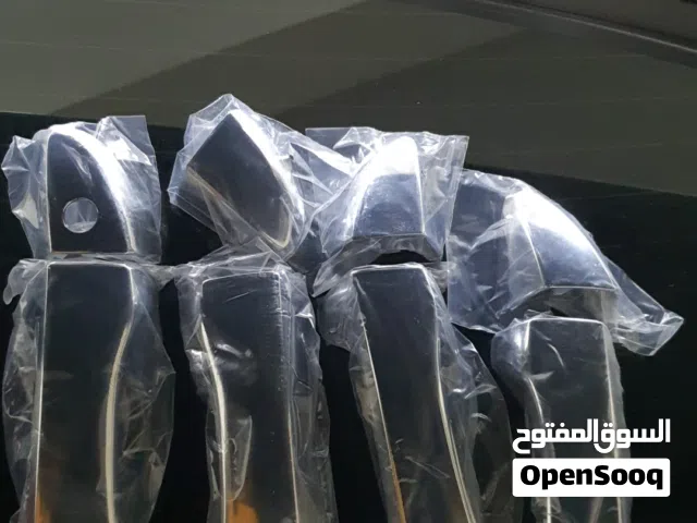 مقابض كروم للابواب  كرولا ياريس 2014 اقرأ الوصف