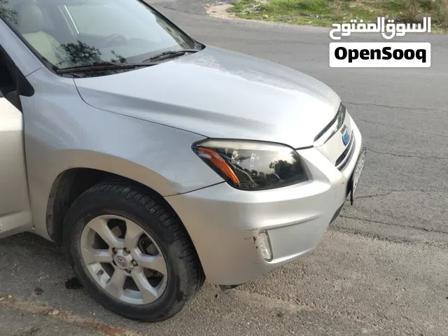 Used Toyota RAV 4 in Amman