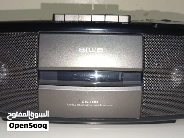راديو كاسيت أيوا يباني قديم