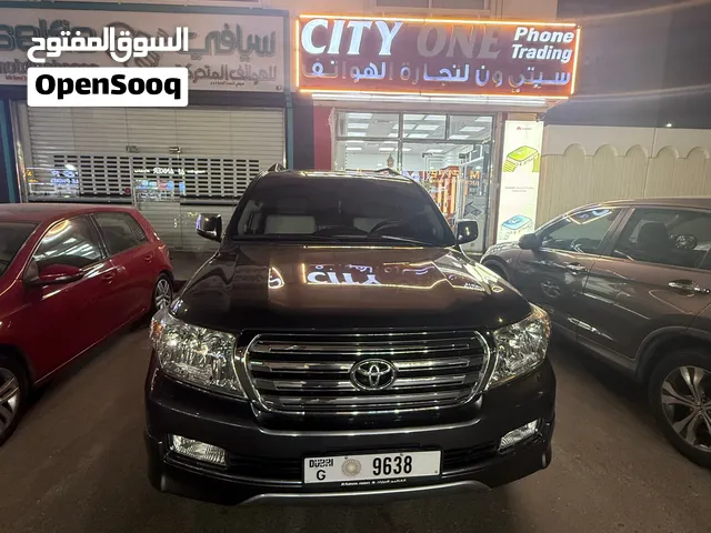 Used Toyota Land Cruiser in Abu Dhabi