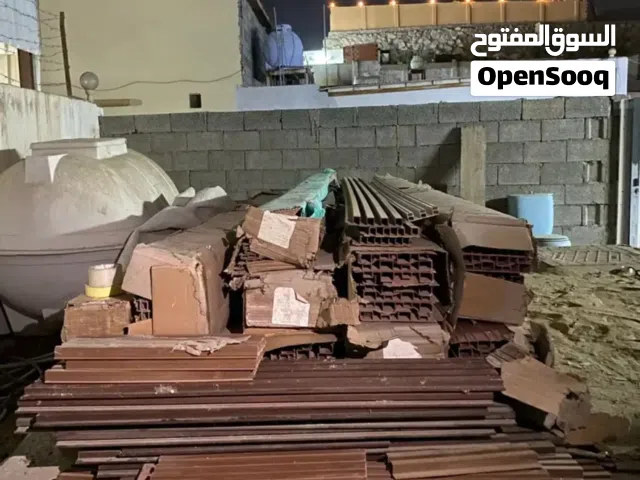 تكسيات خشبية