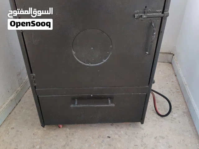 فرن رومو حجم كبير بحاله ممتازه لا يحتاج اي صيانه
