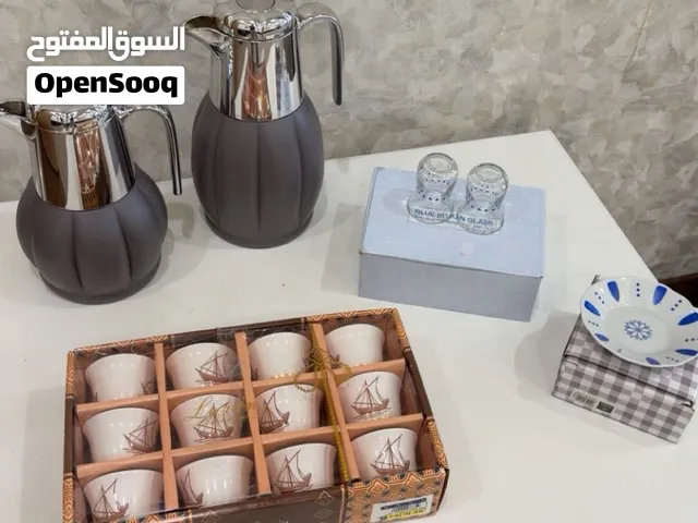مطارتين قهوه وجاي وفناجيل واستكاين بو نقطه