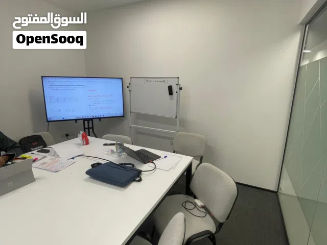 دروس لغة إنجليزية تأسيسية – قراءة وكتابة واستماع مع أنشطة شهر كامل بسعر اقل من سوق