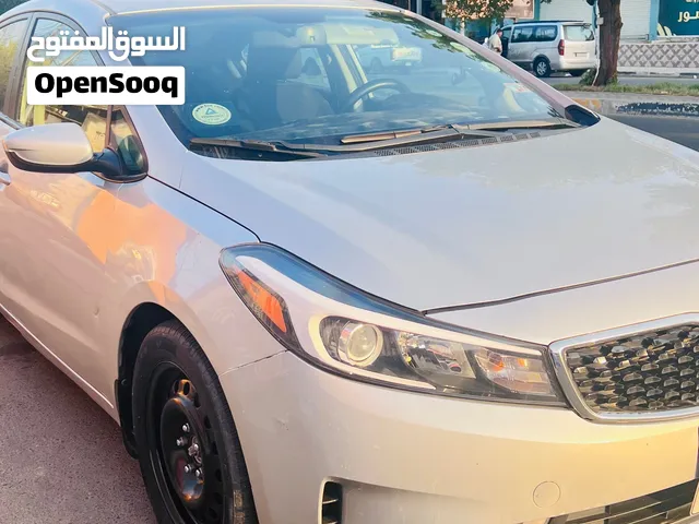 كيا فورتي 2017 وارد امريكي حادثها الجامل الخلفي محرك 2000 دوش كير at مكفولات رقم اربييل سنويه منتهي