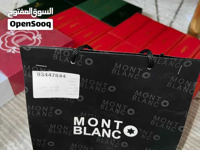 يوجد للأقلام من نوع رولكس في بلاك كارتير