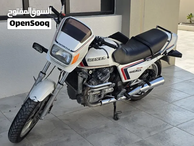 دراجة هوندا الوحيده ف عمان موديل 1983 شوف الوصف