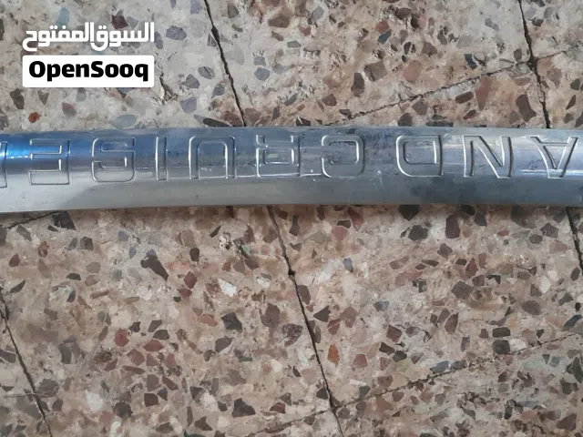 نيكلة طمبون لاند كروزر
