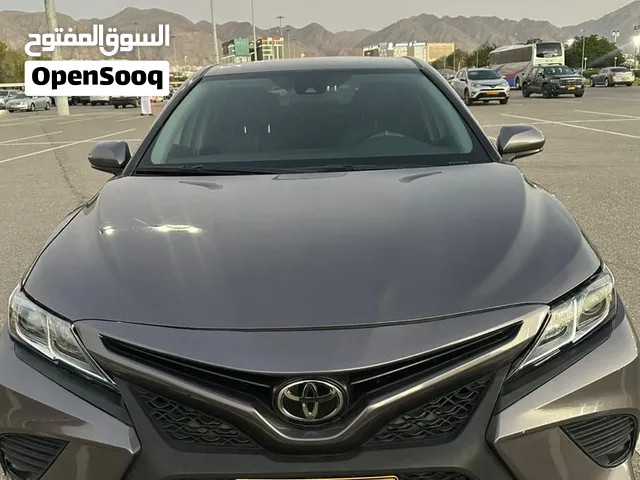 تويوتا كامري 2018 نظيف جدا لا تحتاج لاي تعديل