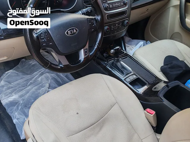 Used Kia Sorento in Al Batinah