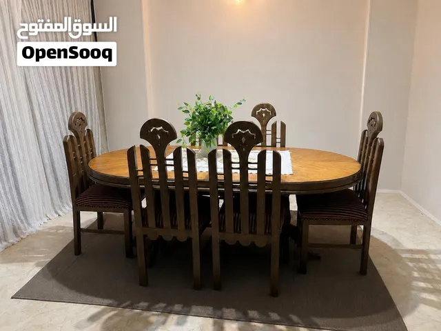 للبيع طقم سفرة + نيش خشب كلاسيك