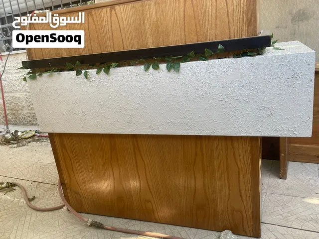 معدات صالون مستعمل شبه جديد