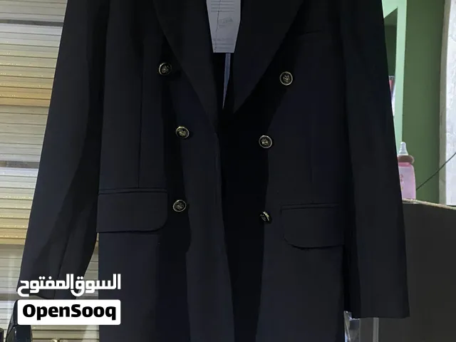 ستره سوداء