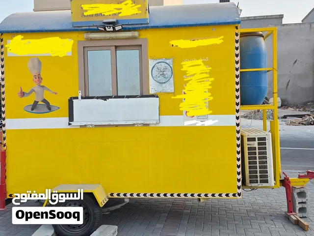 عربة طعام متنقلة مستعملة للبيع