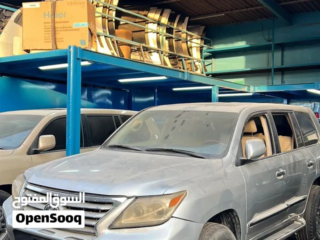 قطع غيار استيشن لاندكروزر لكزس 570