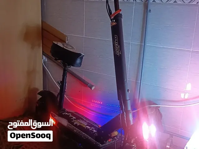 سكوتر للبيع. نوعه سكوتر  الوحش.